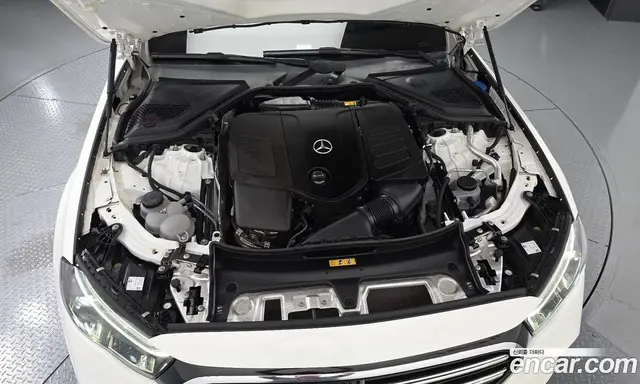 Mercedes-Benz E-Class 2024 2.0 автомат (гидро), миниатюра 6