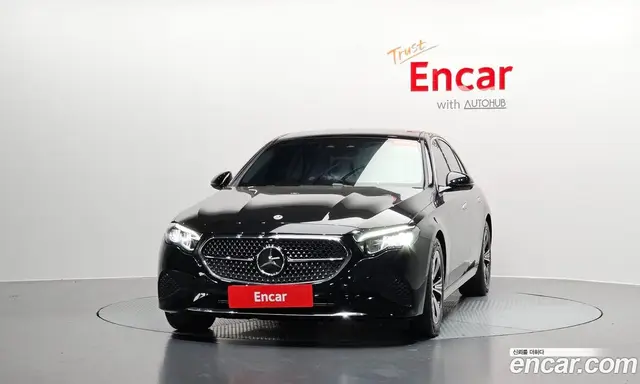 Mercedes-Benz E-Class 2025 2.0 автомат (гидро), миниатюра 2