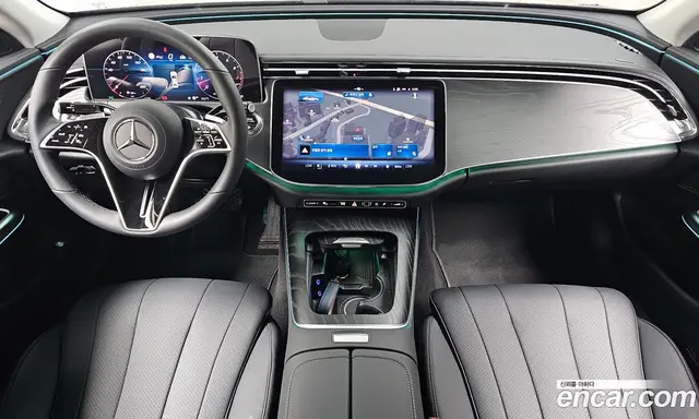 Mercedes-Benz E-Class 2025 2.0 автомат (гидро), миниатюра 9