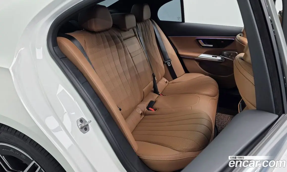 Mercedes-Benz E-Class 2026 2.0 автомат (гидро), фото 16