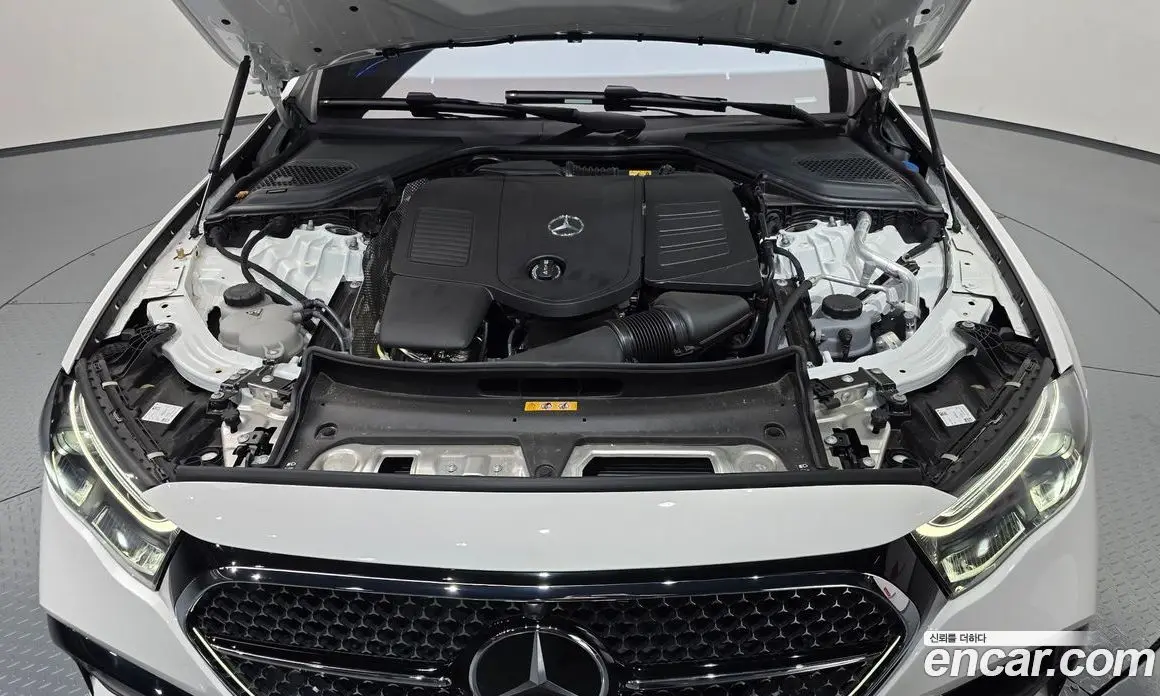 Mercedes-Benz E-Class 2026 2.0 автомат (гидро), фото 5