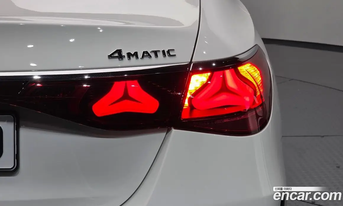 Mercedes-Benz E-Class 2026 2.0 автомат (гидро), фото 8
