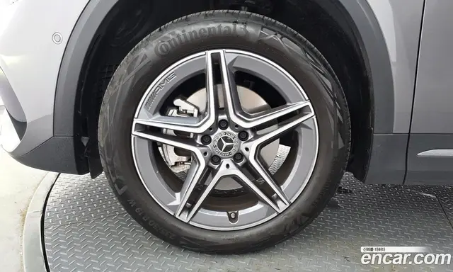 Mercedes-Benz GLA-Class 2022 2.0 автомат (гидро), миниатюра 5