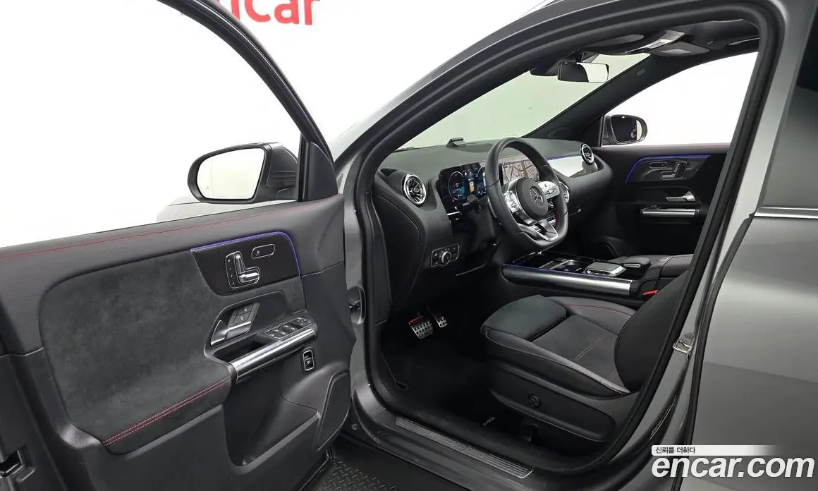 Mercedes-Benz GLA-Class 2022 2.0 автомат (гидро), фото 10