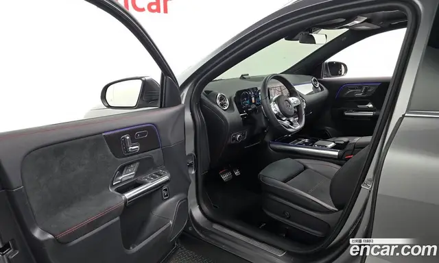 Mercedes-Benz GLA-Class 2022 2.0 автомат (гидро), миниатюра 10