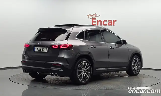 Mercedes-Benz GLA-Class 2022 2.0 автомат (гидро), миниатюра 1