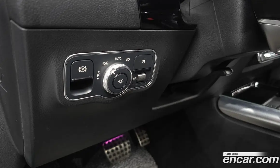 Mercedes-Benz GLA-Class 2022 2.0 автомат (гидро), фото 29