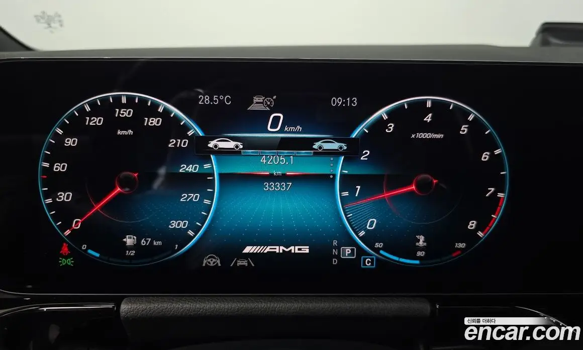 Mercedes-Benz GLA-Class 2022 2.0 автомат (гидро), фото 10
