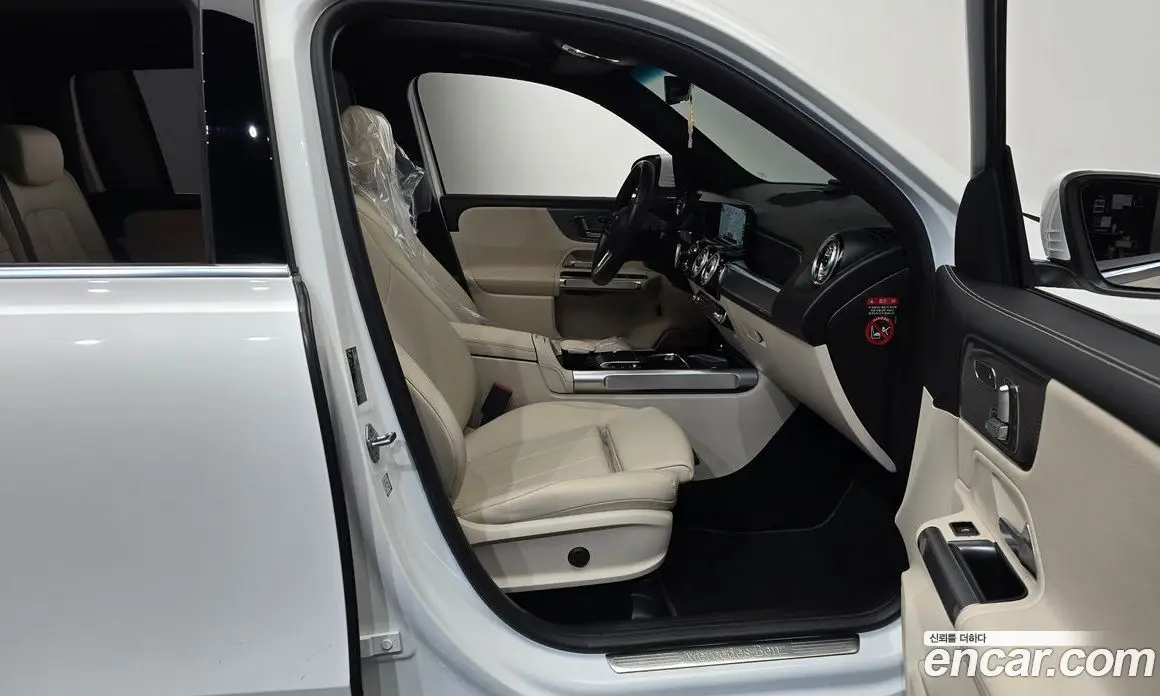 Mercedes-Benz GLB-Class 2021 2.0 автомат (гидро), фото 16