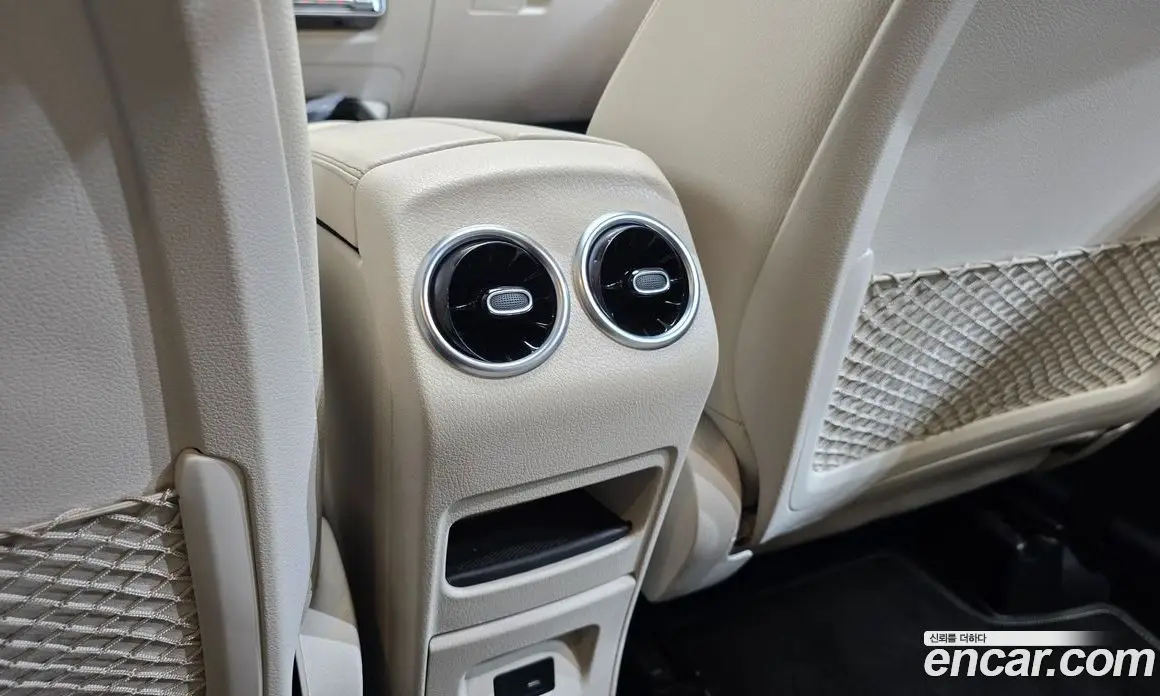 Mercedes-Benz GLB-Class 2021 2.0 автомат (гидро), фото 30