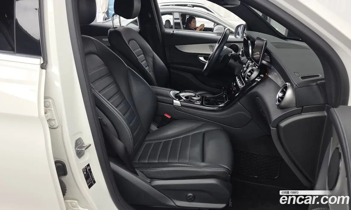 Mercedes-Benz GLC-Class 2017 2.1 автомат (гидро), фото 11