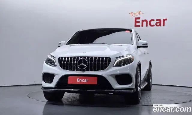 Mercedes-Benz GLE-Class 2017 3.0 автомат (гидро), миниатюра 3