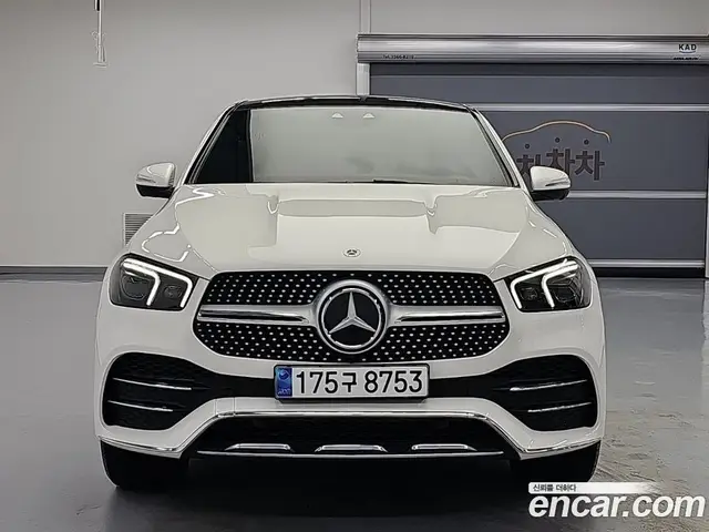 Mercedes-Benz GLE-Class 2021 2.0 автомат (гидро), миниатюра 2