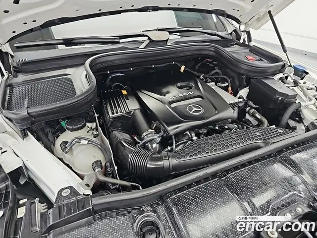 Mercedes-Benz GLE-Class 2021 2.0 автомат (гидро), миниатюра 5