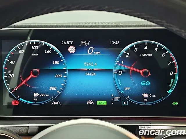 Mercedes-Benz GLE-Class 2021 2.0 автомат (гидро), миниатюра 6
