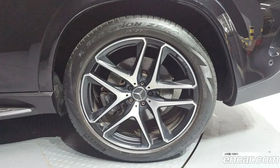 Mercedes-Benz GLE-Class 2022 3.0 автомат (гидро), фото 7