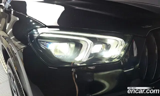 Mercedes-Benz GLE-Class 2022 3.0 автомат (гидро), миниатюра 8