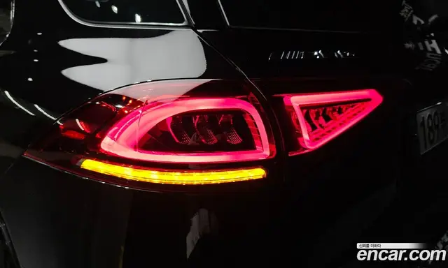 Mercedes-Benz GLE-Class 2022 3.0 автомат (гидро), миниатюра 9
