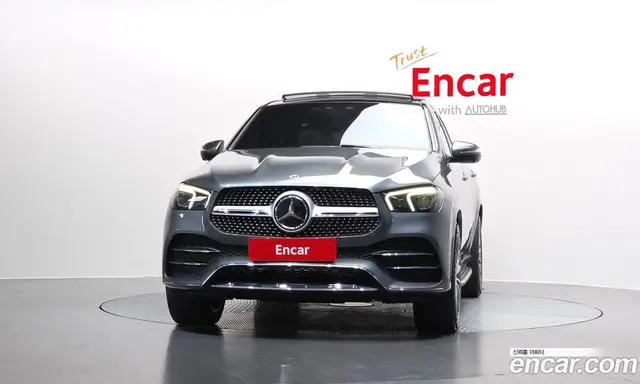 Mercedes-Benz GLE-Class 2023 2.9 автомат (гидро), миниатюра 2