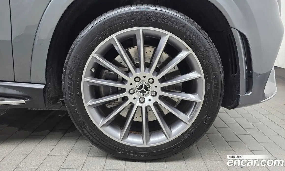 Mercedes-Benz GLE-Class 2023 2.9 автомат (гидро), фото 6