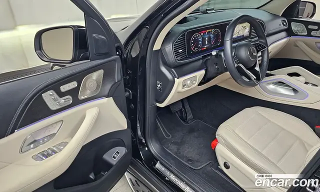 Mercedes-Benz GLE-Class 2025 3.0 автомат (гидро), миниатюра 12