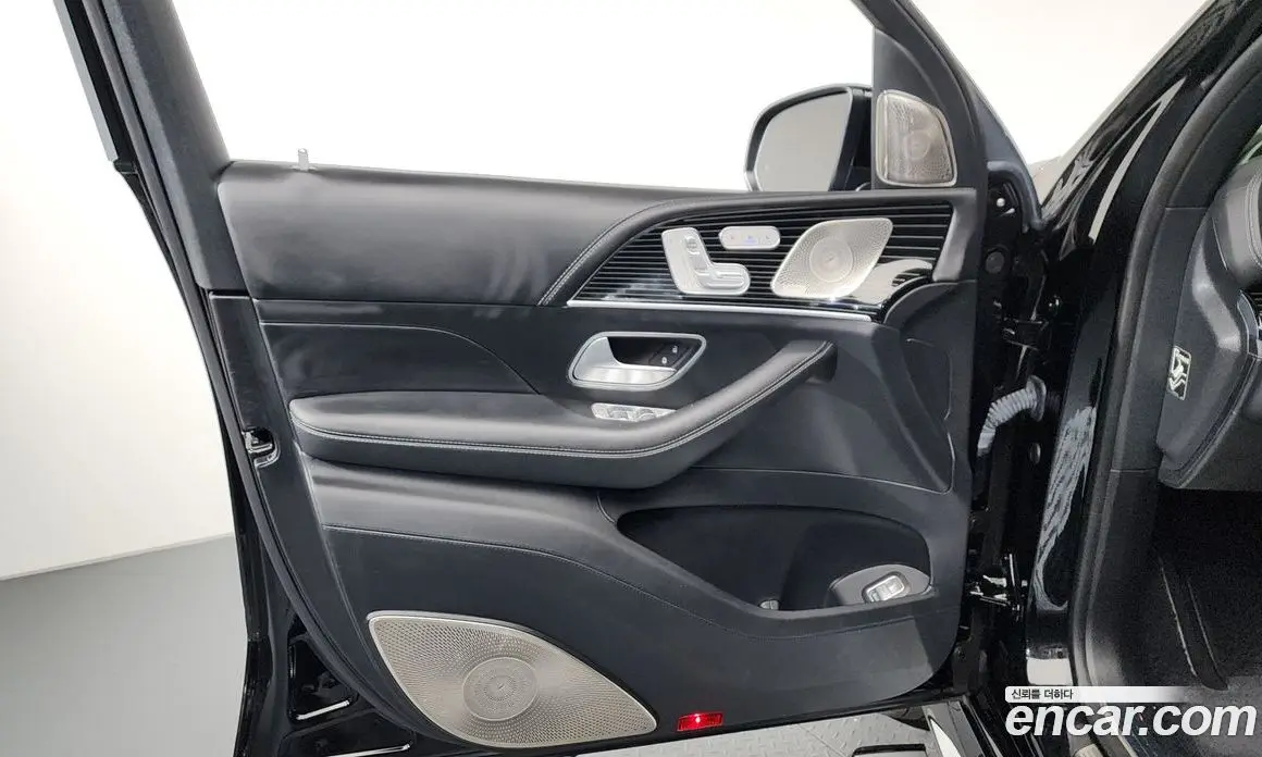 Mercedes-Benz GLS-Class 2023 4.0 автомат (гидро), фото 14