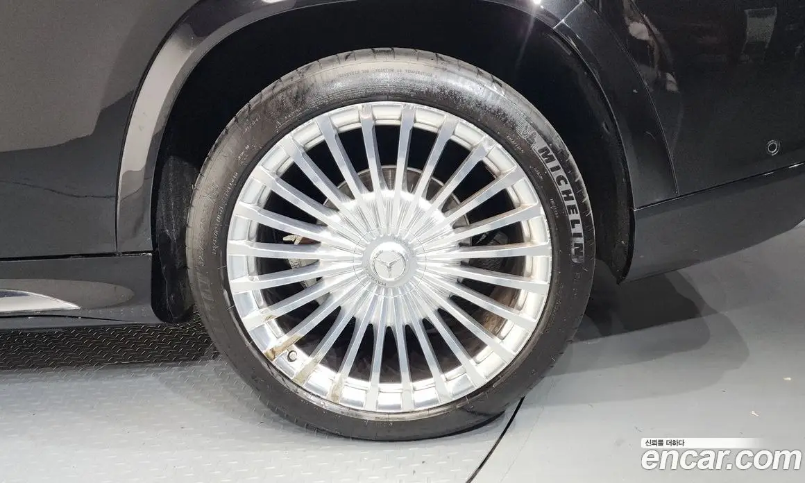 Mercedes-Benz GLS-Class 2023 4.0 автомат (гидро), фото 7