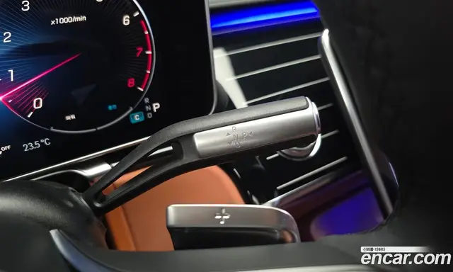 Mercedes-Benz S-Class 2023 4.0 автомат (гидро), миниатюра 12