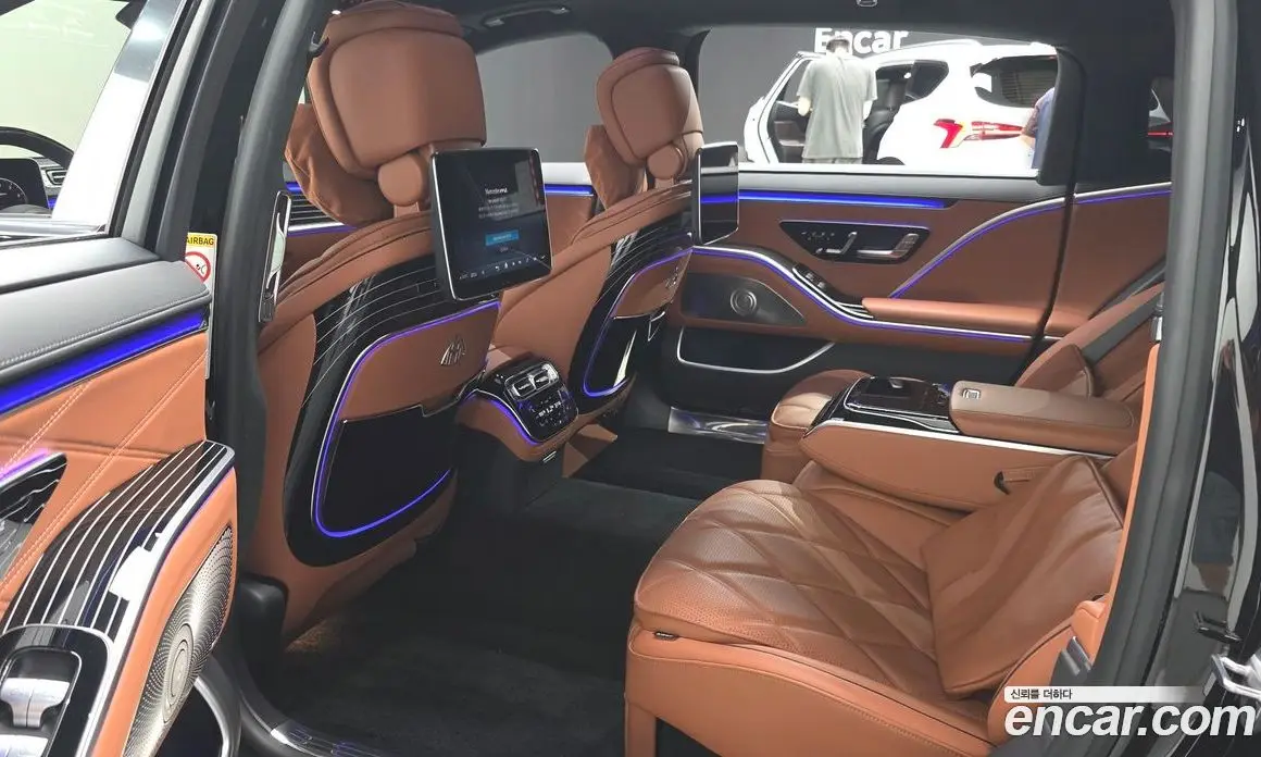 Mercedes-Benz S-Class 2023 4.0 автомат (гидро), фото 17