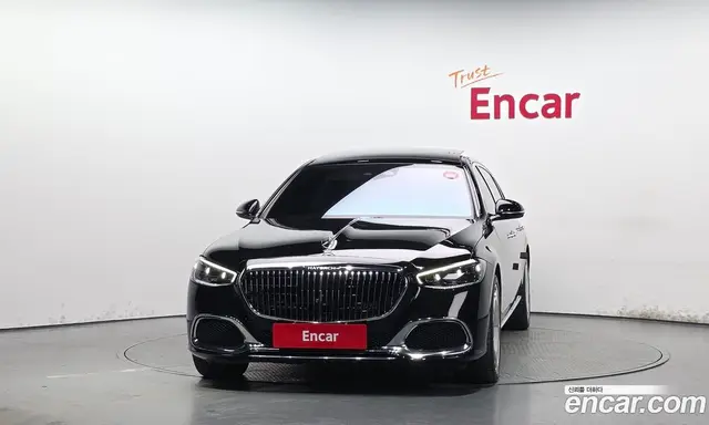 Mercedes-Benz S-Class 2023 4.0 автомат (гидро), миниатюра 3