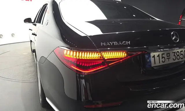 Mercedes-Benz S-Class 2023 4.0 автомат (гидро), миниатюра 9