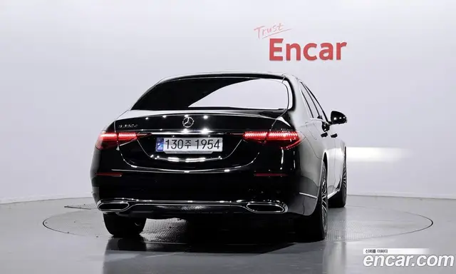 Mercedes-Benz S-Class 2023 2.9 автомат (гидро), миниатюра 4
