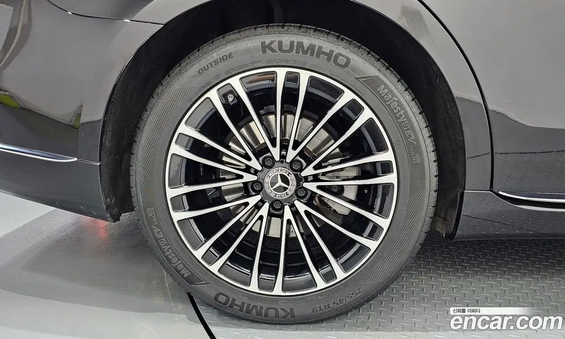 Mercedes-Benz S-Class 2023 2.9 автомат (гидро), фото 5