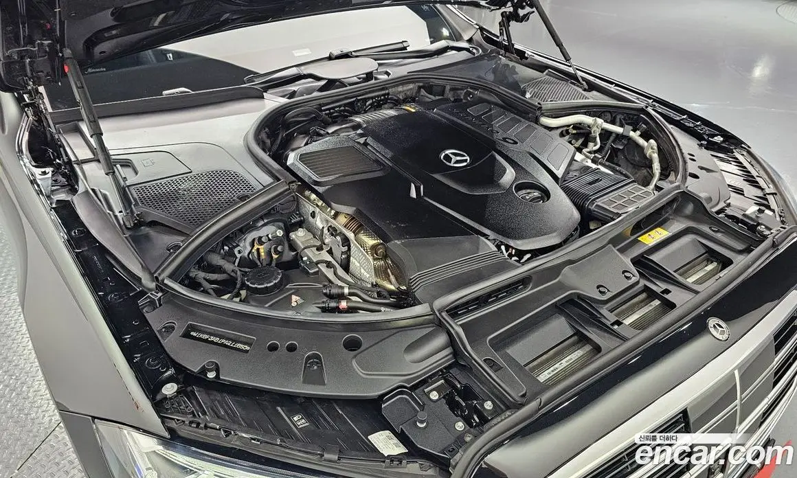 Mercedes-Benz S-Class 2023 2.9 автомат (гидро), фото 6