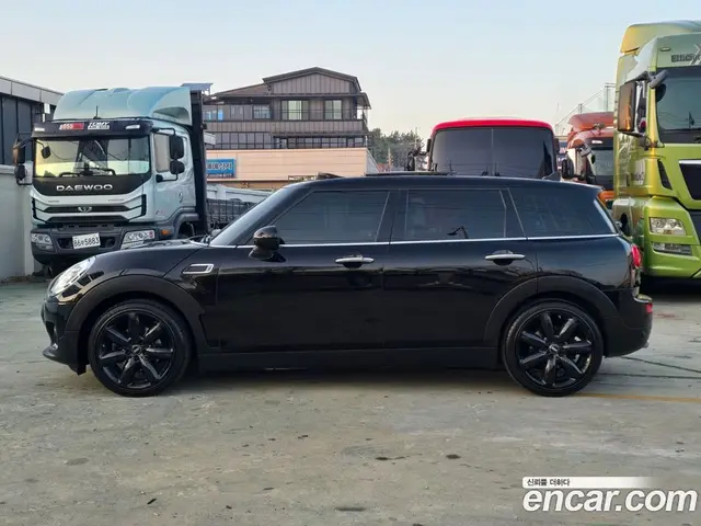 Mini Clubman 2018 2.0 автомат (гидро), миниатюра 3 Mini Clubman 2018 2.0 автомат (гидро), миниатюра 3