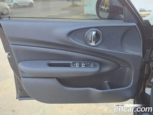 Mini Clubman 2018 2.0 автомат (гидро), миниатюра 10 Mini Clubman 2018 2.0 автомат (гидро), миниатюра 10