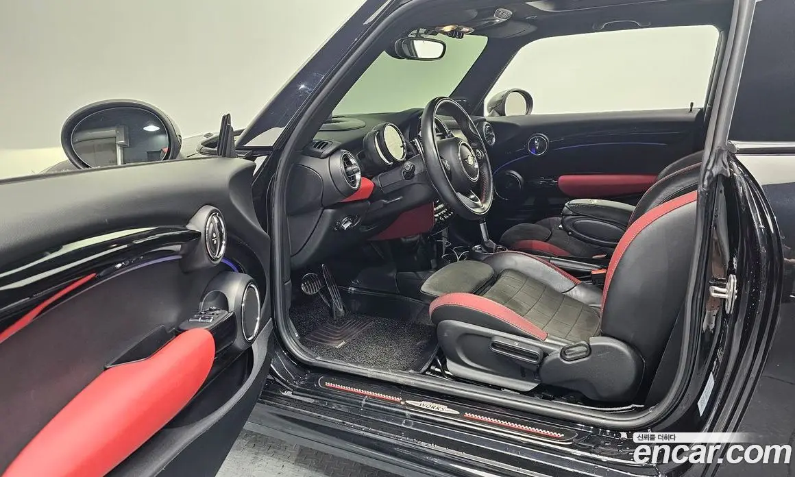 Mini Cooper 2017 2.0 автомат (гидро), фото 13