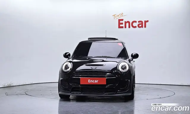 Mini Cooper 2017 2.0 автомат (гидро), миниатюра 3