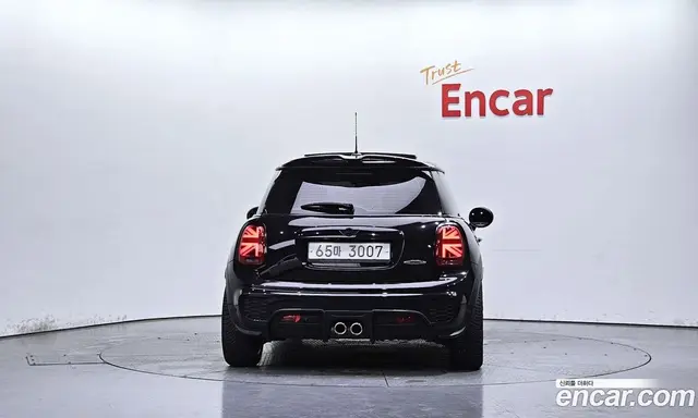 Mini Cooper 2017 2.0 автомат (гидро), миниатюра 4