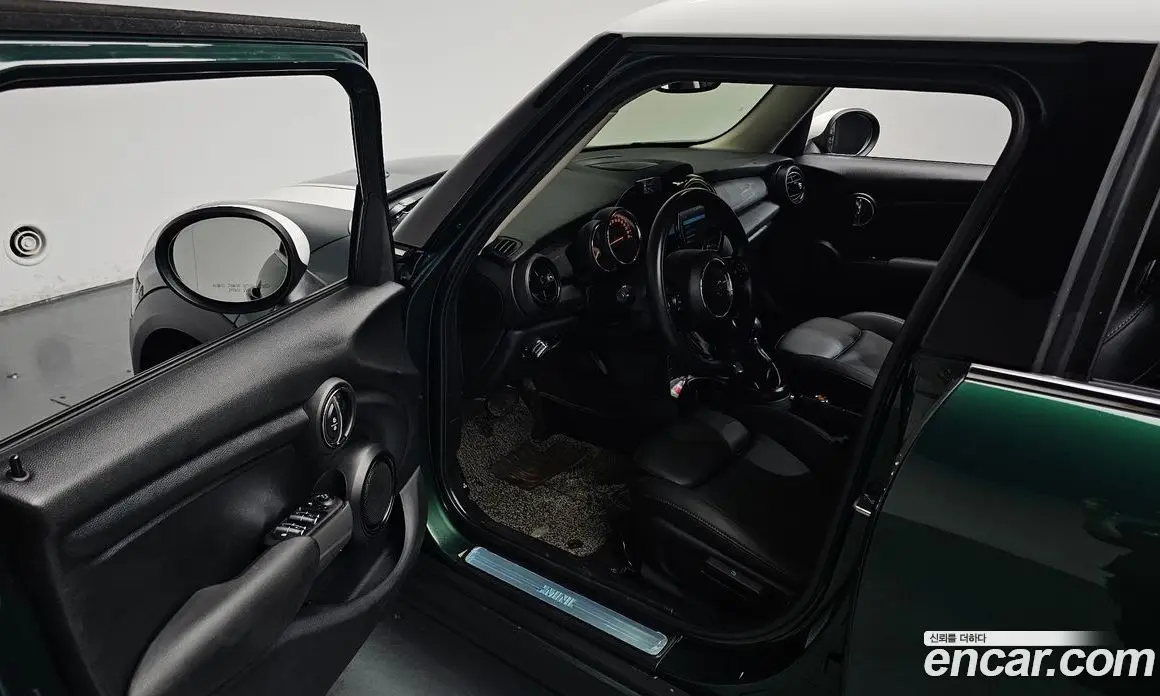 Mini Cooper 2018 1.5 автомат (гидро), фото 12