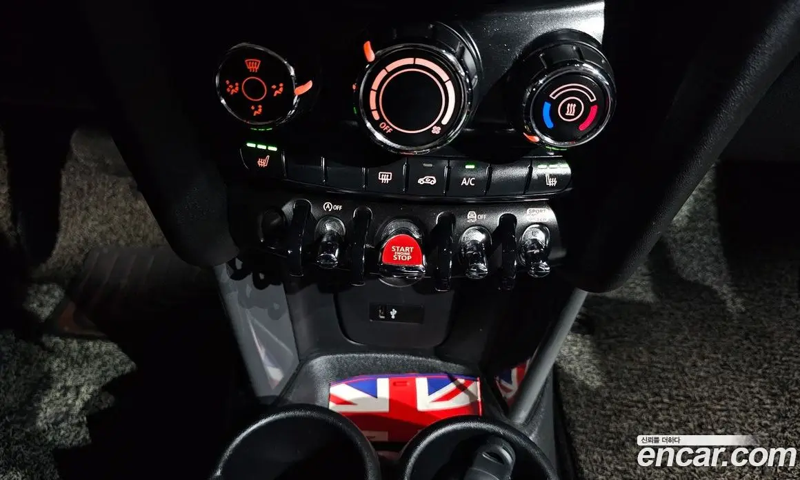 Mini Cooper 2018 1.5 автомат (гидро), фото 24