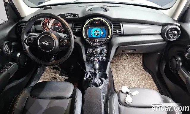 Mini Cooper 2019 1.5 автомат (гидро), миниатюра 7 Mini Cooper 2019 1.5 автомат (гидро), миниатюра 7