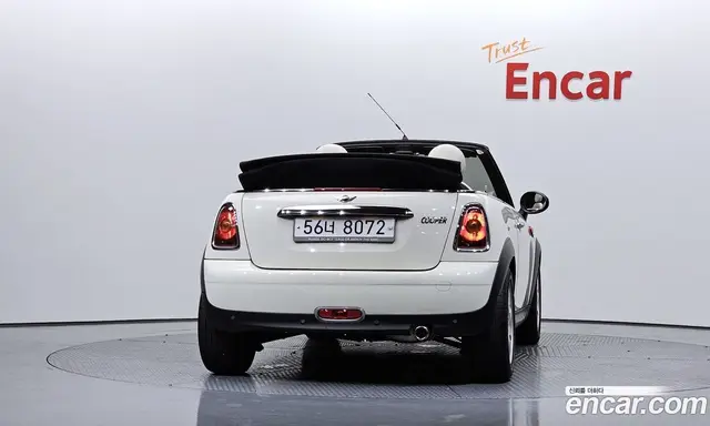 Mini Cooper Convertible 2009 1.6 автомат (гидро), миниатюра 4