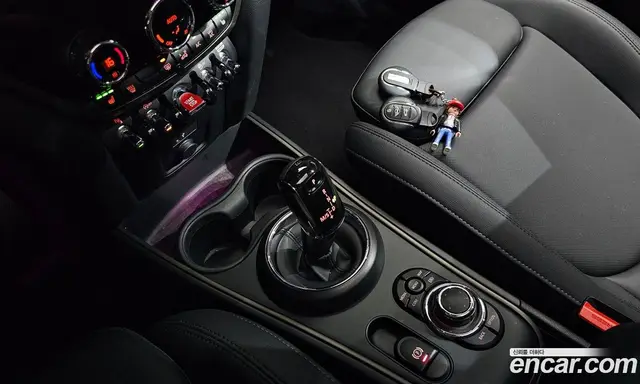 Mini Countryman 2024 1.5 автомат (гидро), миниатюра 11