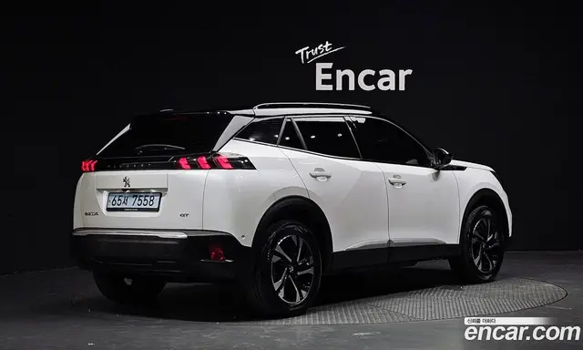 Peugeot 2008 2023 0.1 автомат (гидро), миниатюра 2