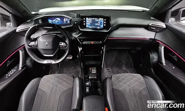 Peugeot 2008 2023 0.1 автомат (гидро), миниатюра 7