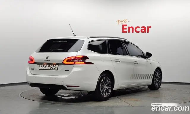 Peugeot 308 2014 2.0 автомат (гидро), миниатюра 2