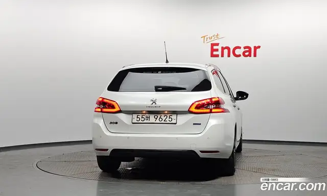 Peugeot 308 2014 2.0 автомат (гидро), миниатюра 4