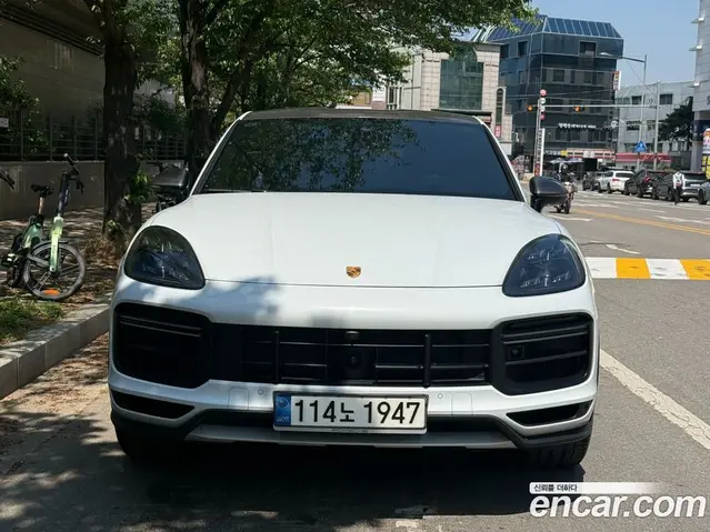 Porsche Cayenne 2022 4.0 автомат (гидро), миниатюра 2
