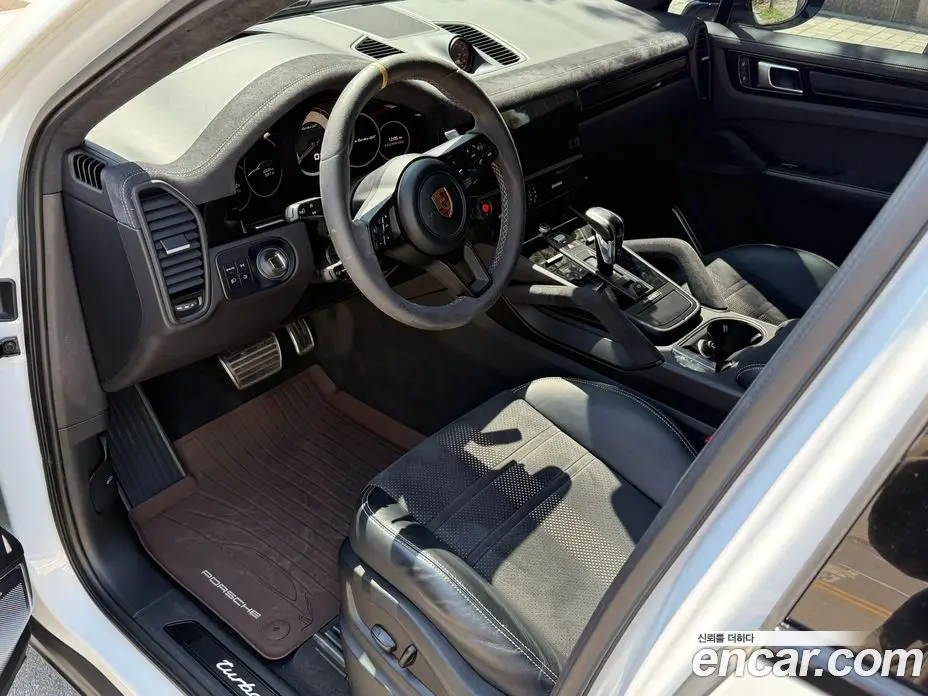 Porsche Cayenne 2022 4.0 автомат (гидро), фото 16